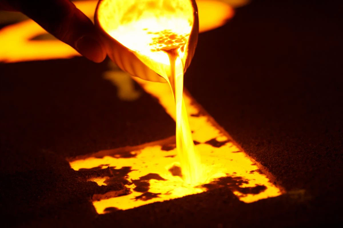 Glass & High-Temperature Manufacturing Glass & High-Temperature Manufacturing